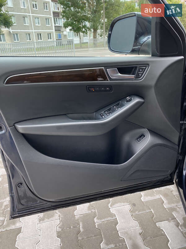 Внедорожник / Кроссовер Audi Q5 2012 в Вараше фото 40 Внедорожник / Кроссовер Audi Q5 2012 в Вараше