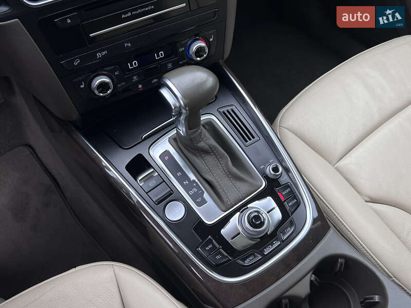 Внедорожник / Кроссовер Audi Q5 2014 в Нововолынске