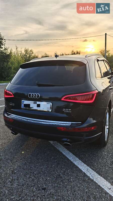 Позашляховик / Кросовер Audi Q5 2016 в Чернівцях