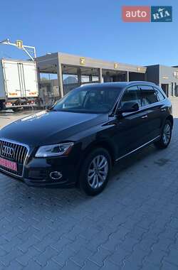 Внедорожник / Кроссовер Audi Q5 2015 в 