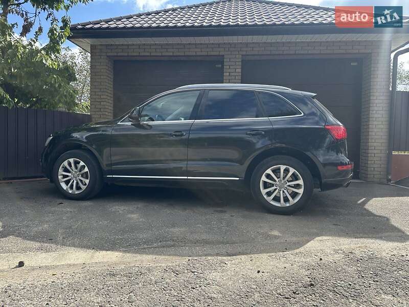Внедорожник / Кроссовер Audi Q5 2013 в Хмельницком