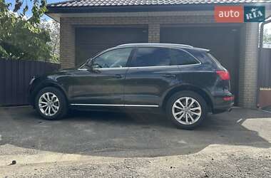 Позашляховик / Кросовер Audi Q5 2013 в 