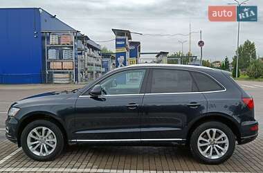 Позашляховик / Кросовер Audi Q5 2016 в 