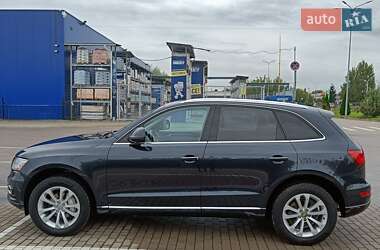 Позашляховик / Кросовер Audi Q5 2016 в 