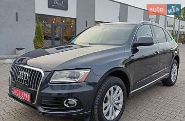 Позашляховик / Кросовер Audi Q5 2016 в 