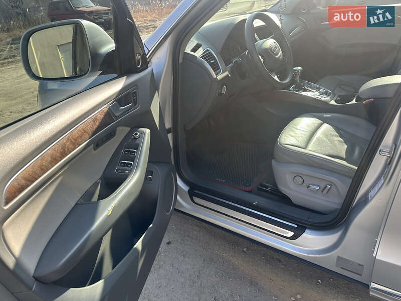 Внедорожник / Кроссовер Audi Q5 2012 в Львове