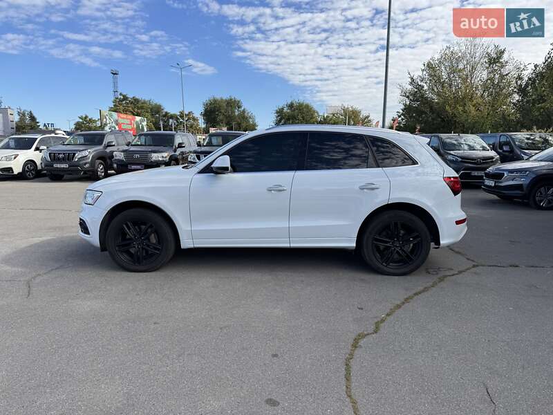 Внедорожник / Кроссовер Audi Q5 2016 в Днепре