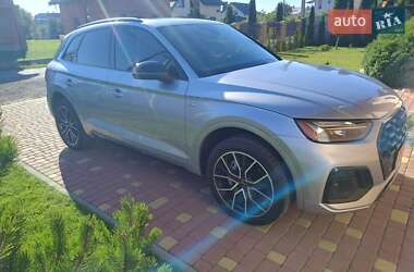 Внедорожник / Кроссовер Audi Q5 2022 в 