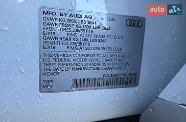 Внедорожник / Кроссовер Audi Q5 2024 в 