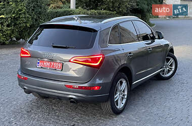 Позашляховик / Кросовер Audi Q5 2014 в 