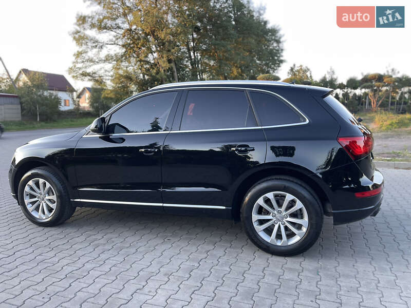 Внедорожник / Кроссовер Audi Q5 2013 в Луцке
