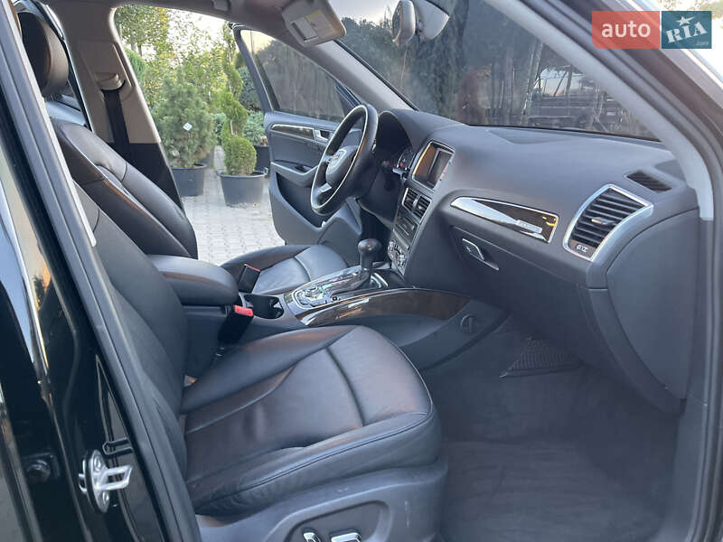 Внедорожник / Кроссовер Audi Q5 2013 в Луцке