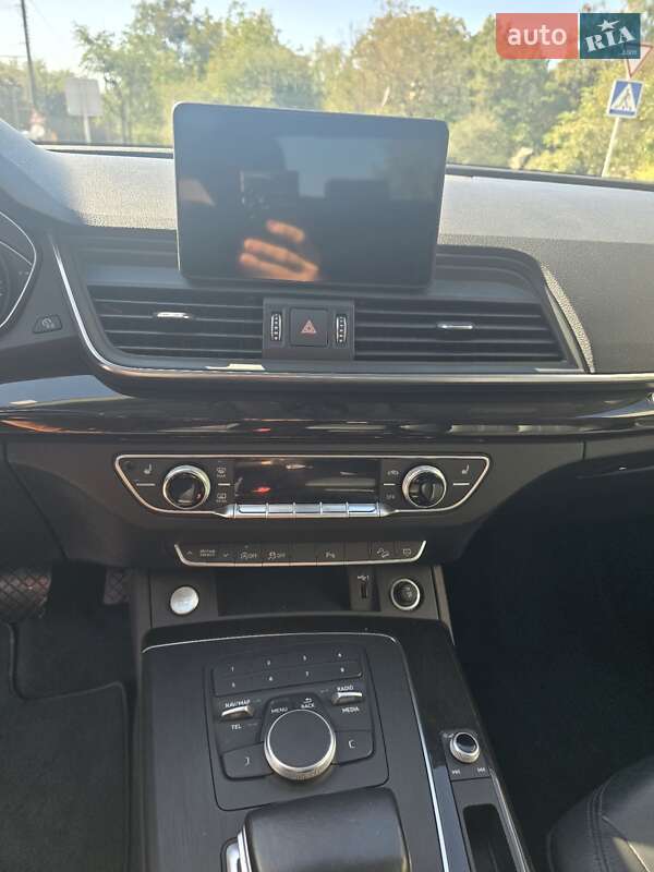 Внедорожник / Кроссовер Audi Q5 2019 в Луцке фото 14 Внедорожник / Кроссовер Audi Q5 2019 в Луцке