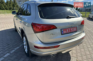 Позашляховик / Кросовер Audi Q5 2015 в 