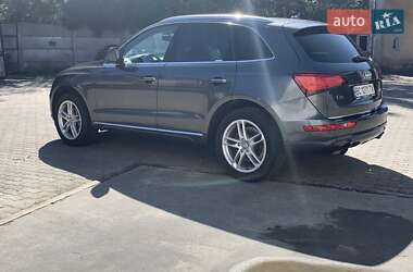 Внедорожник / Кроссовер Audi Q5 2016 в 