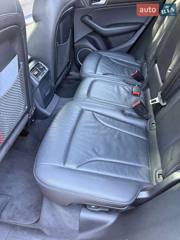 Позашляховик / Кросовер Audi Q5 2016 в Львові