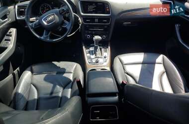 Позашляховик / Кросовер Audi Q5 2015 в 