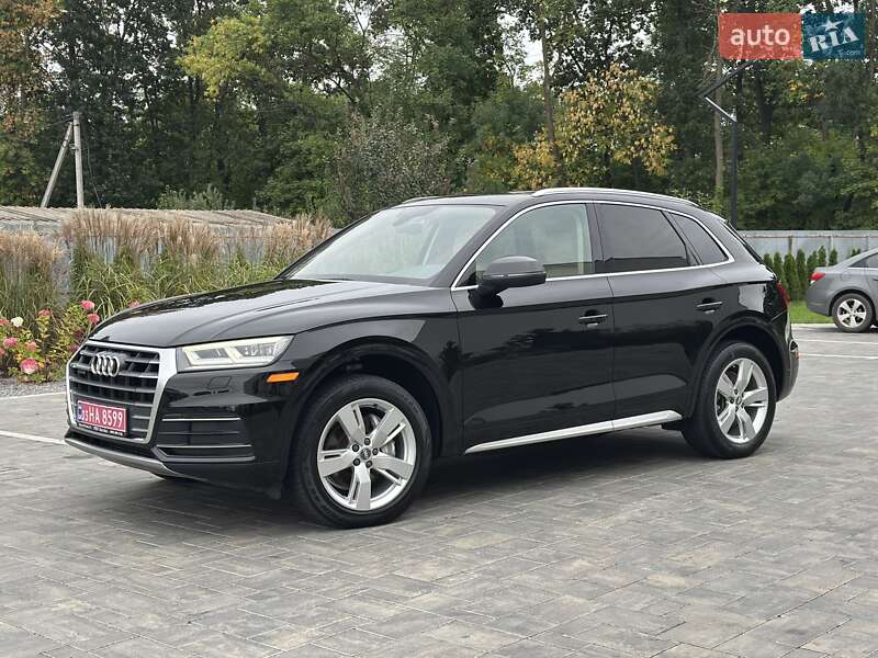 Внедорожник / Кроссовер Audi Q5 2018 в Луцке