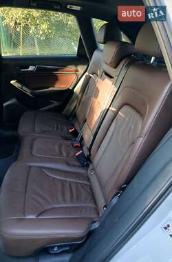 Внедорожник / Кроссовер Audi Q5 2015 в 