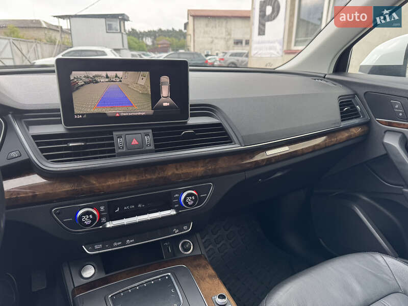 Внедорожник / Кроссовер Audi Q5 2018 в Луцке