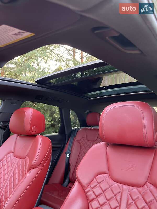 Внедорожник / Кроссовер Audi Q5 2017 в Львове