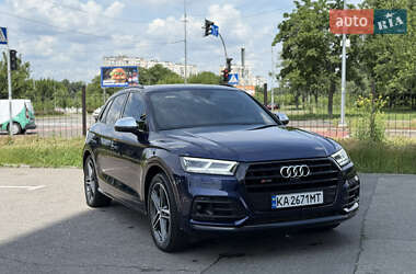 Внедорожник / Кроссовер Audi Q5 2020 в 