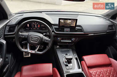 Внедорожник / Кроссовер Audi Q5 2020 в 