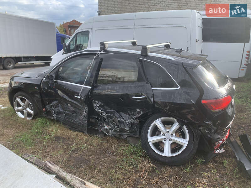 Внедорожник / Кроссовер Audi Q5 2016 в 