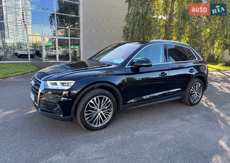 Внедорожник / Кроссовер Audi Q5 2016 в Киеве