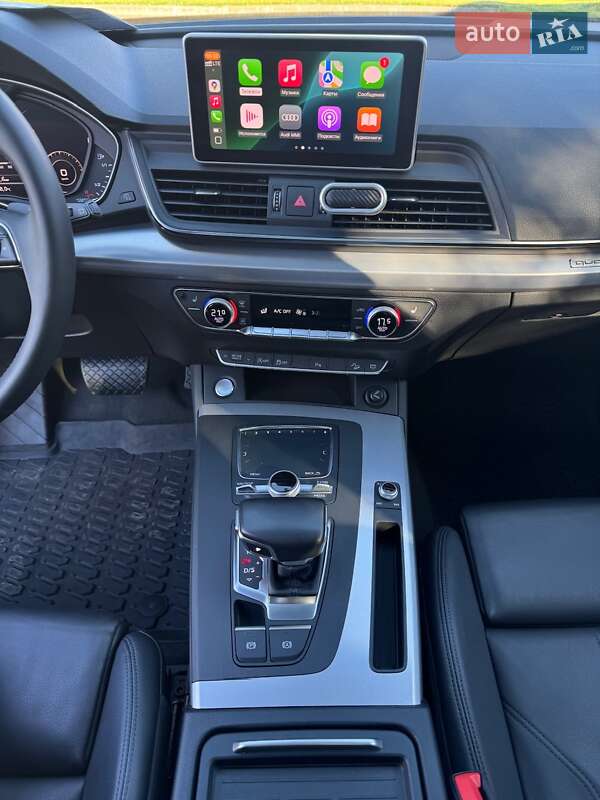 Внедорожник / Кроссовер Audi Q5 2016 в Киеве