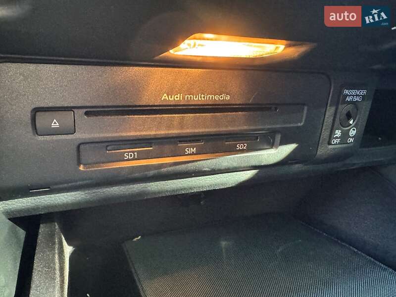 Внедорожник / Кроссовер Audi Q5 2016 в Киеве