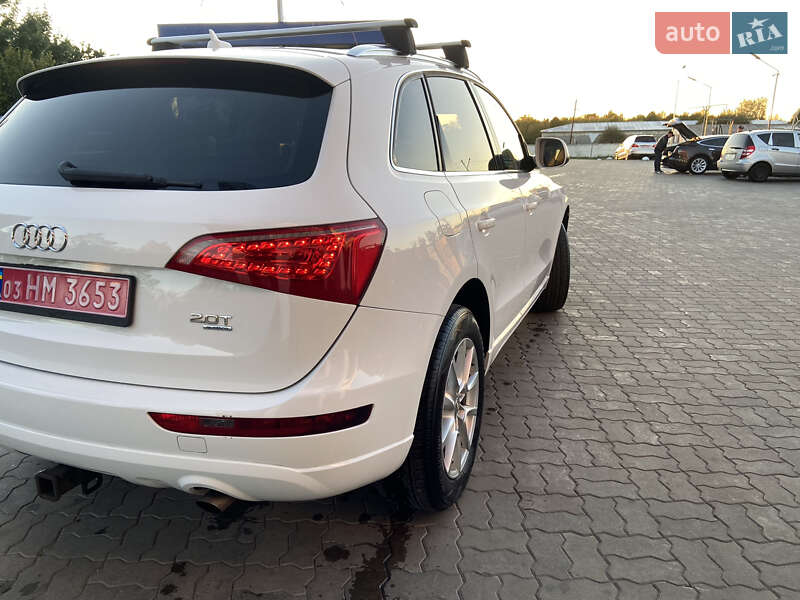 Внедорожник / Кроссовер Audi Q5 2012 в Владимире