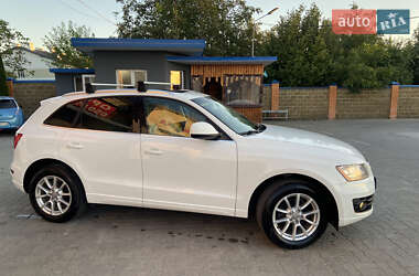 Позашляховик / Кросовер Audi Q5 2012 в 
