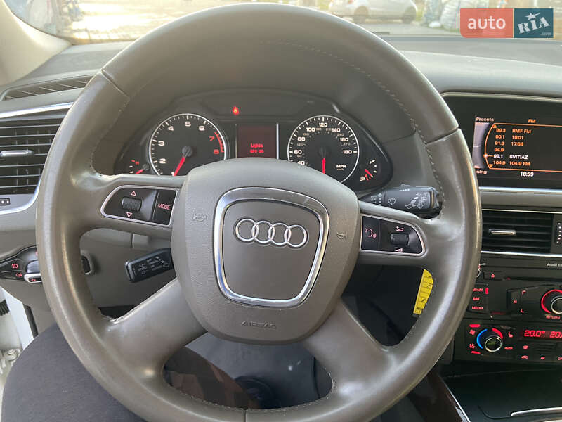 Внедорожник / Кроссовер Audi Q5 2012 в Владимире