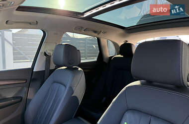 Внедорожник / Кроссовер Audi Q5 2022 в 