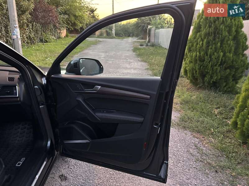 Внедорожник / Кроссовер Audi Q5 2024 в Запорожье фото 16 Внедорожник / Кроссовер Audi Q5 2024 в Запорожье