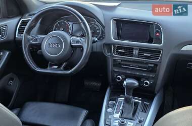 Внедорожник / Кроссовер Audi Q5 2015 в 