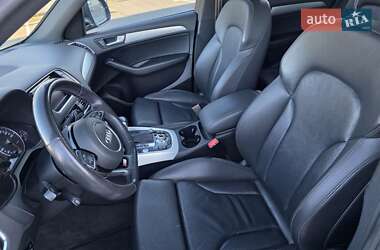 Внедорожник / Кроссовер Audi Q5 2015 в 