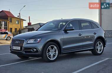 Внедорожник / Кроссовер Audi Q5 2015 в 