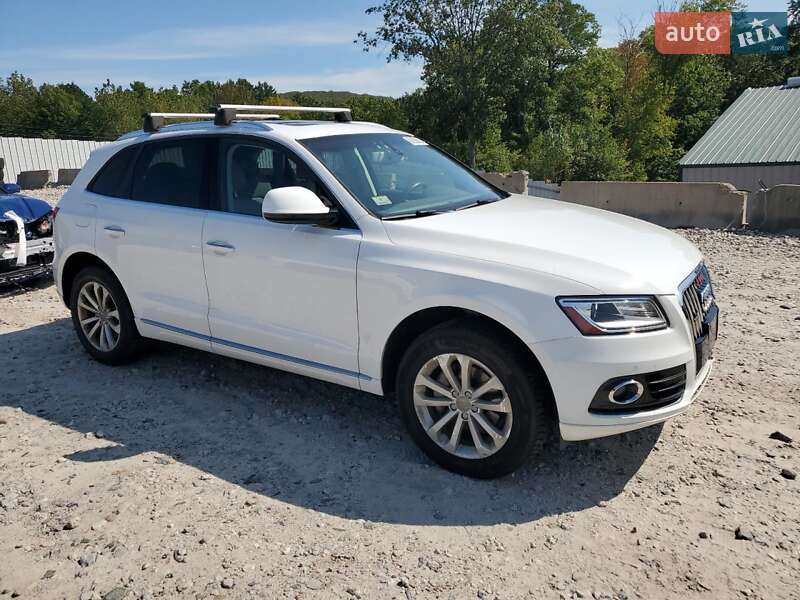 Позашляховик / Кросовер Audi Q5 2015 в Львові