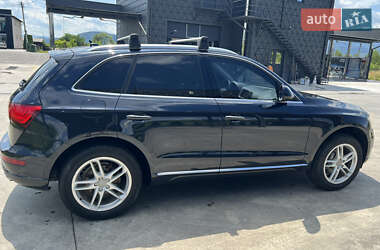 Позашляховик / Кросовер Audi Q5 2016 в 