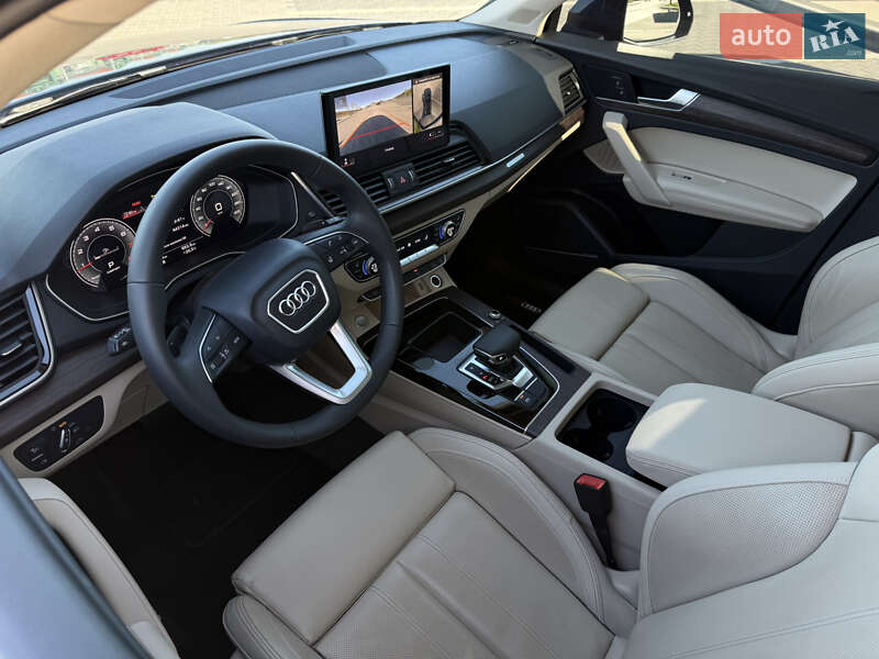 Позашляховик / Кросовер Audi Q5 2023 в Києві