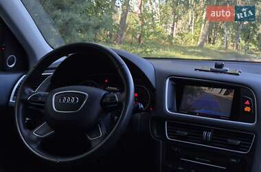 Внедорожник / Кроссовер Audi Q5 2015 в 