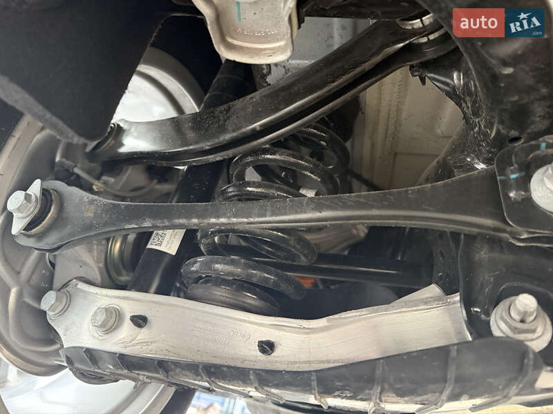 Внедорожник / Кроссовер Audi Q5 2024 в Львове