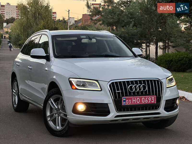 Позашляховик / Кросовер Audi Q5 2015 в Рівному
