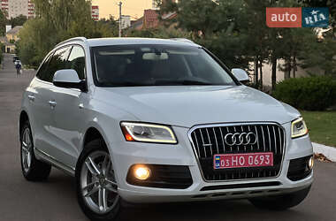 Позашляховик / Кросовер Audi Q5 2015 в 