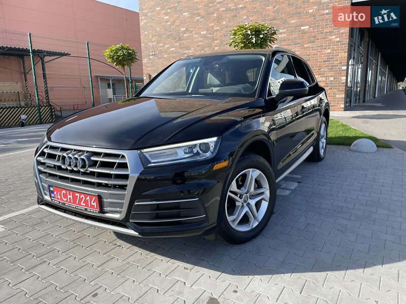 Внедорожник / Кроссовер Audi Q5 2019 в Киеве