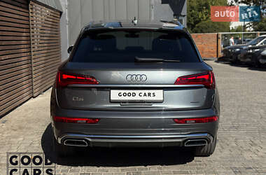 Внедорожник / Кроссовер Audi Q5 2020 в 
