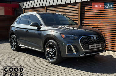 Внедорожник / Кроссовер Audi Q5 2020 в 