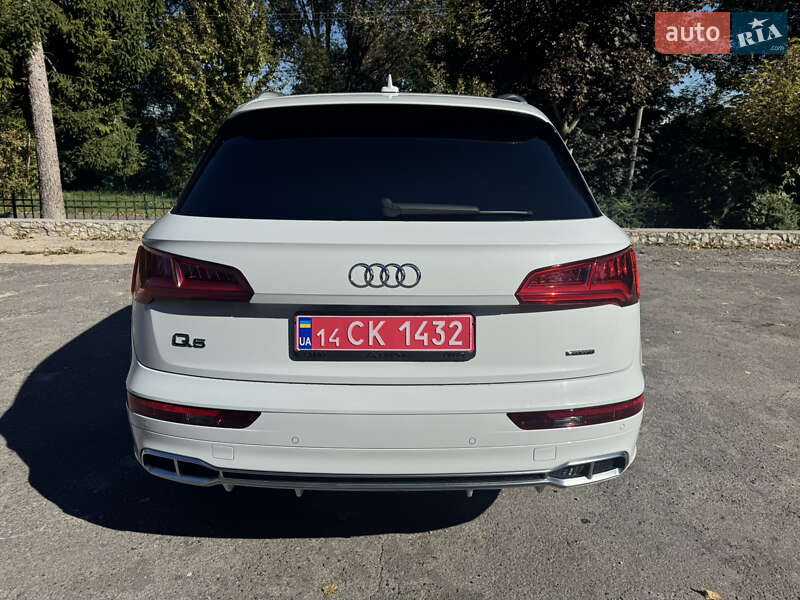 Внедорожник / Кроссовер Audi Q5 2019 в Тернополе